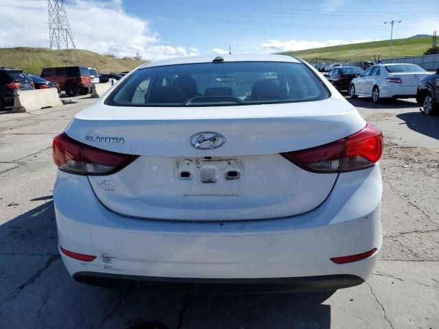 2016 Hyundai Elantra SE