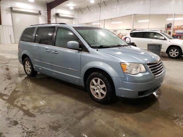 2010 Chrysler Town & Country Touring