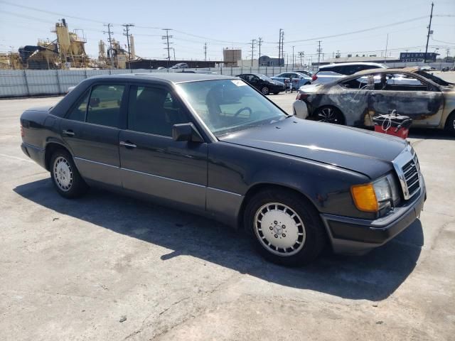 1993 Mercedes-Benz 300 E