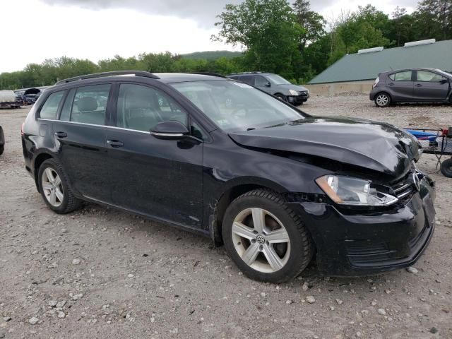 2015 Volkswagen Golf Sportwagen TDI S