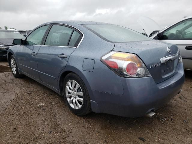 2010 Nissan Altima Base