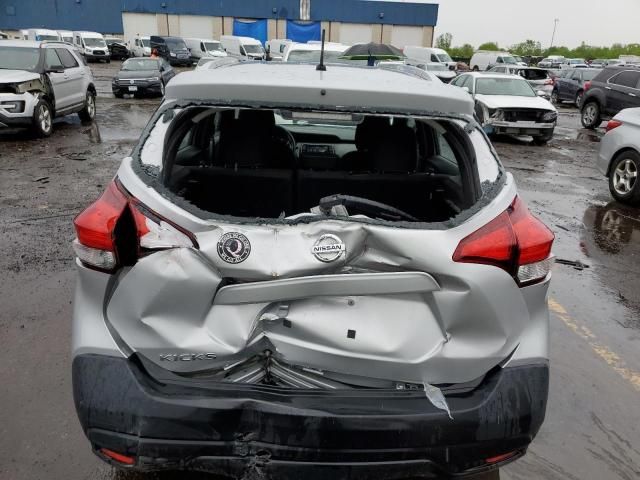 2019 Nissan Kicks S