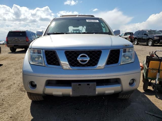 2007 Nissan Pathfinder LE