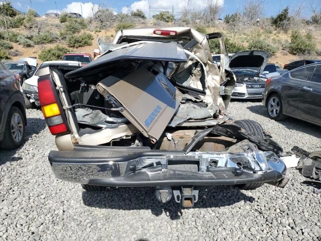 2004 GMC Sierra K2500 Heavy Duty