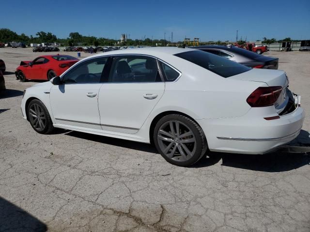 2017 Volkswagen Passat R-Line