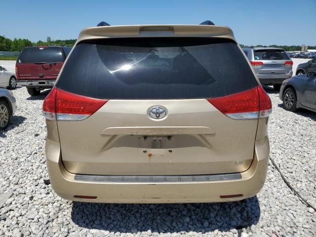 2012 Toyota Sienna LE