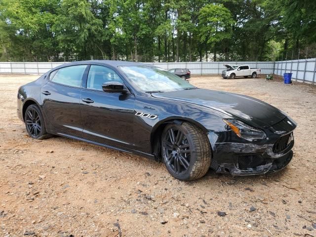 2022 Maserati Quattroporte Modena