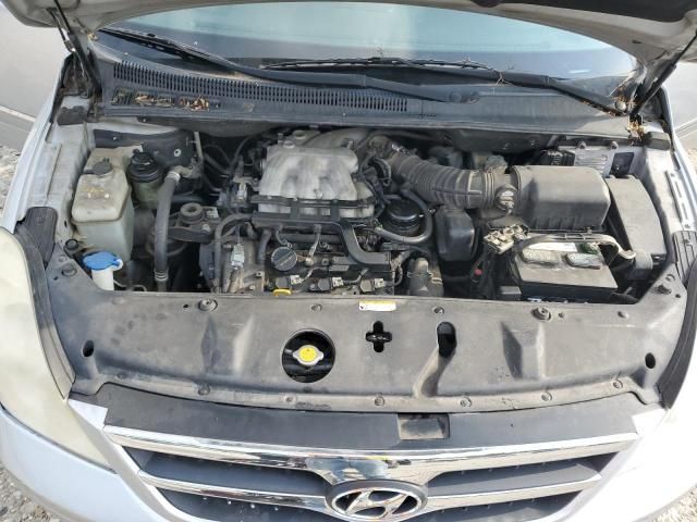 2008 Hyundai Entourage GLS