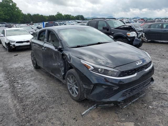 2023 KIA Forte LX