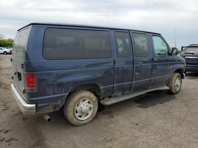 2002 Ford Econoline E350 Super Duty Wagon