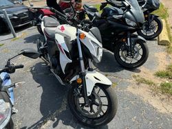 Salvage motorcycles for sale at Newton, AL auction: 2014 Honda CB500 F