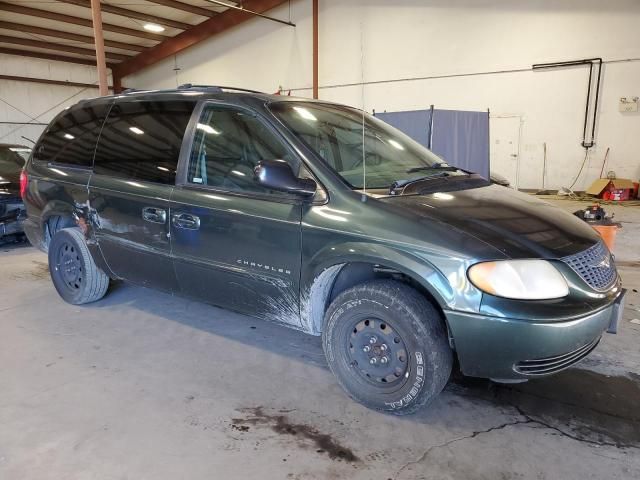 2001 Chrysler Town & Country LX