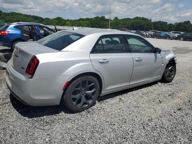 2022 Chrysler 300 Touring