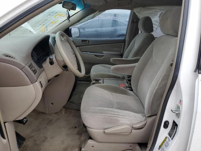 2006 Toyota Sienna CE