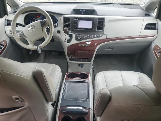 2014 Toyota Sienna XLE