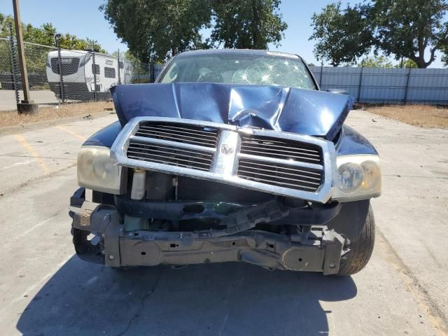 2006 Dodge Dakota Quattro