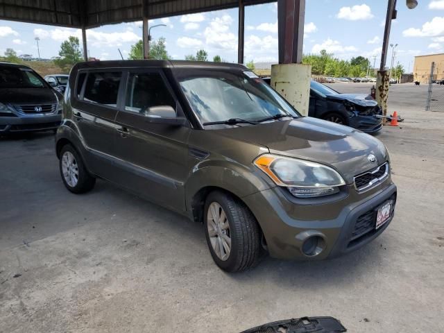 2013 KIA Soul +