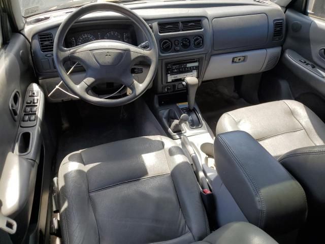 2000 Mitsubishi Montero Sport LS