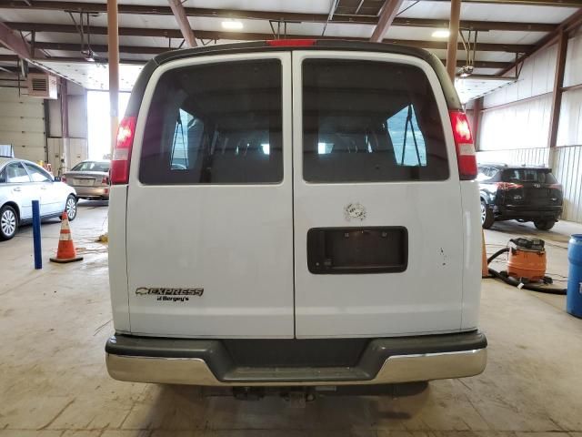 2018 Chevrolet Express G3500 LT