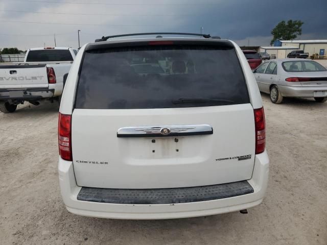 2010 Chrysler Town & Country Touring