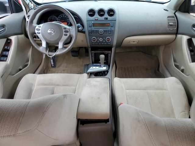 2010 Nissan Altima Base