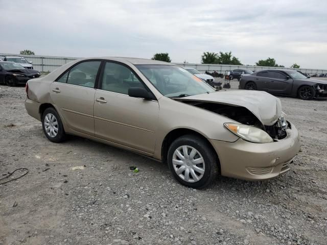 2005 Toyota Camry LE