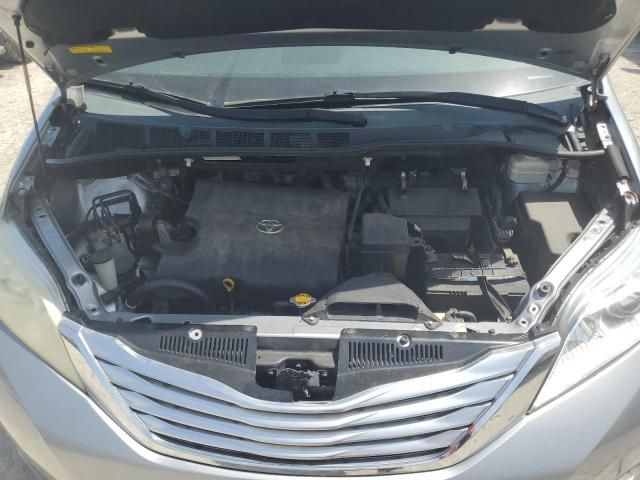 2011 Toyota Sienna XLE