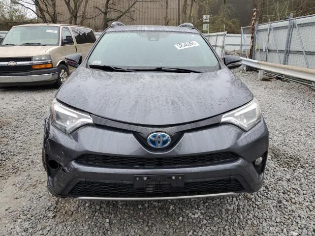 2017 Toyota Rav4 HV SE