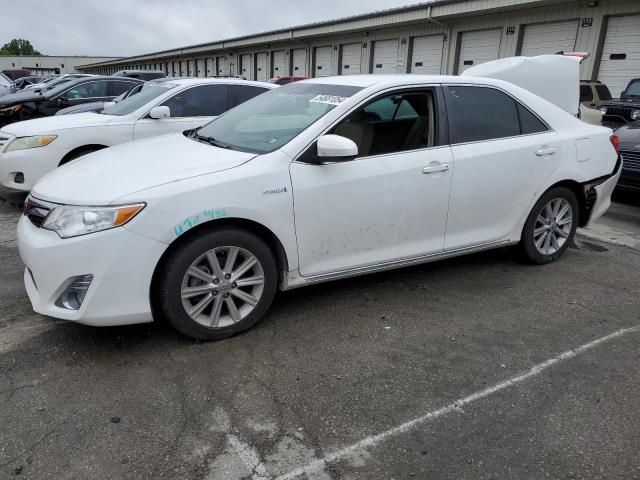 2014 Toyota Camry Hybrid