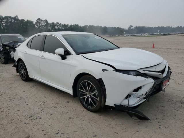 2024 Toyota Camry SE Night Shade