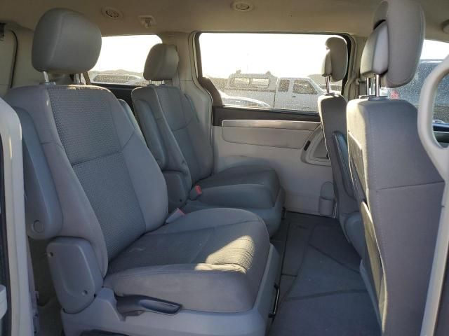 2011 Volkswagen Routan S