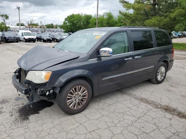 2011 Chrysler Town & Country Touring L