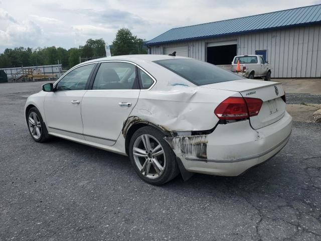 2013 Volkswagen Passat SEL