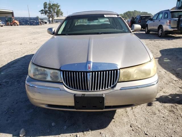 1999 Lincoln Town Car Executive