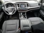 2014 Toyota Highlander LE