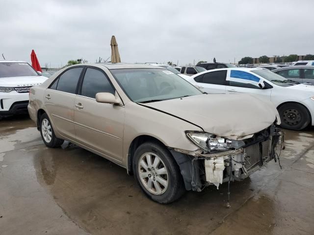 2004 Toyota Camry LE