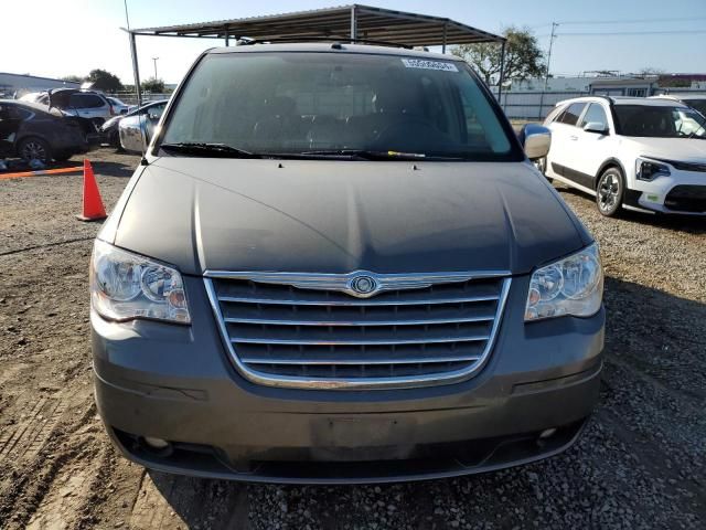 2010 Chrysler Town & Country Touring Plus