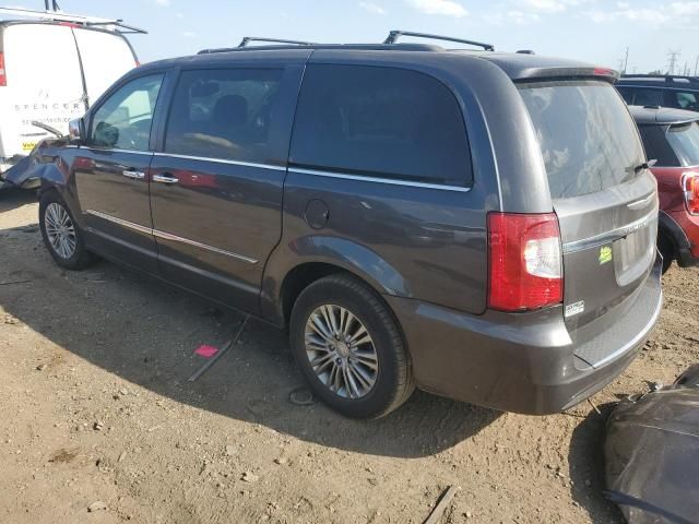 2015 Chrysler Town & Country Touring L