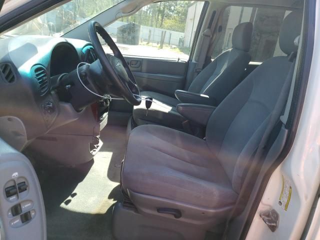 2007 Chrysler Town & Country LX