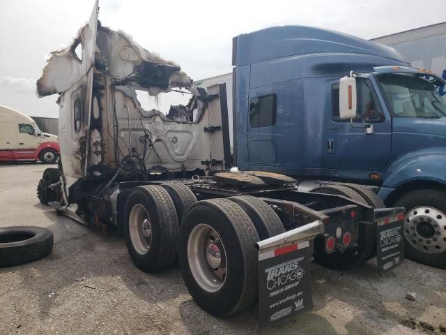 2012 Freightliner Cascadia 125