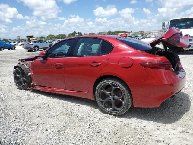 2017 Alfa Romeo Giulia TI