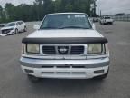 2000 Nissan Frontier Crew Cab XE