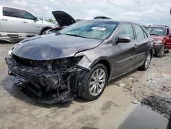 Salvage cars for sale from Copart Cahokia Heights, IL: 2015 Toyota Camry Hybrid