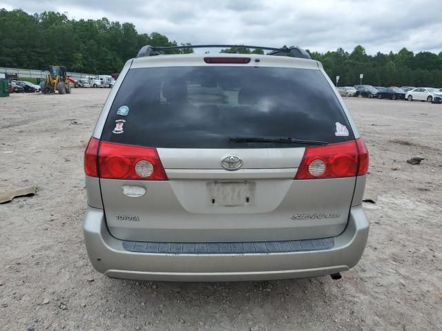 2008 Toyota Sienna XLE