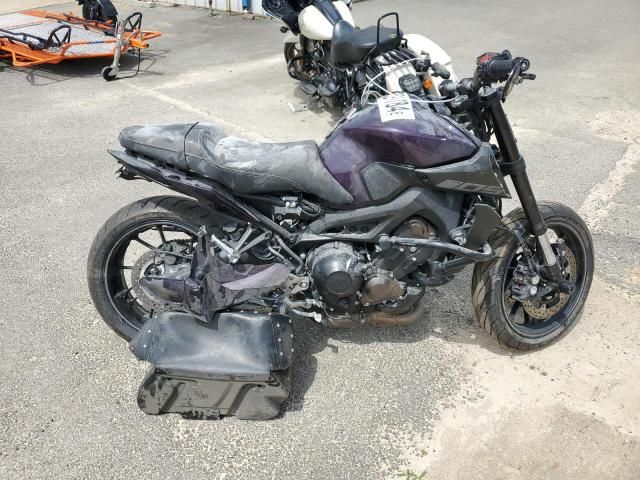 2017 Yamaha FZ09