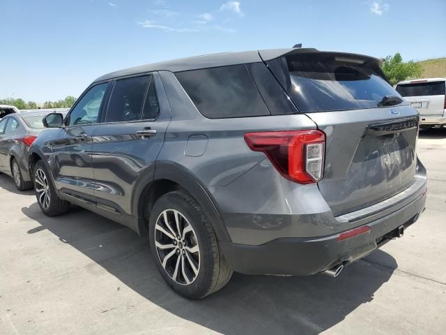 2022 Ford Explorer ST-Line