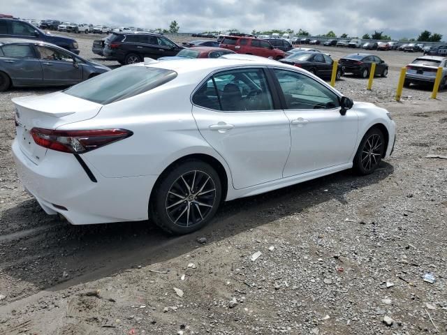 2021 Toyota Camry SE