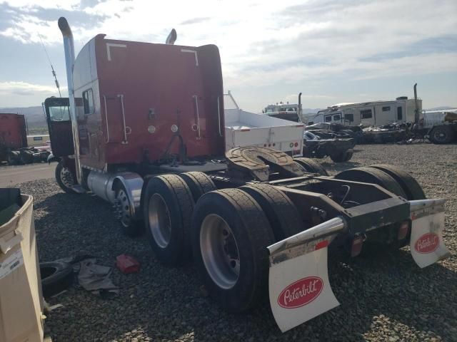 2003 Peterbilt 379