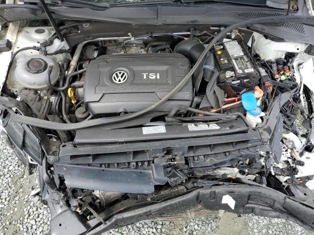 2018 Volkswagen Golf S