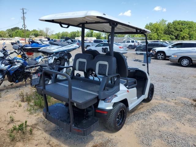 2022 Starcraft Golf Cart